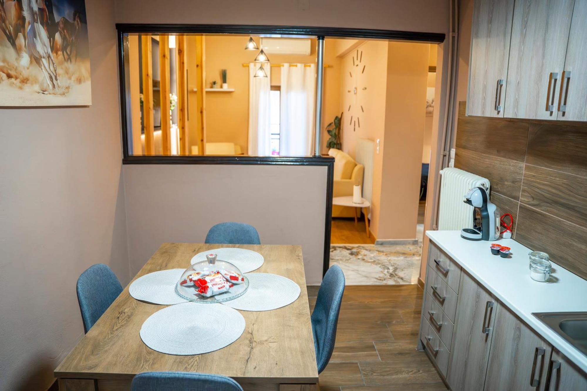 Apartment Kondoulis House 2